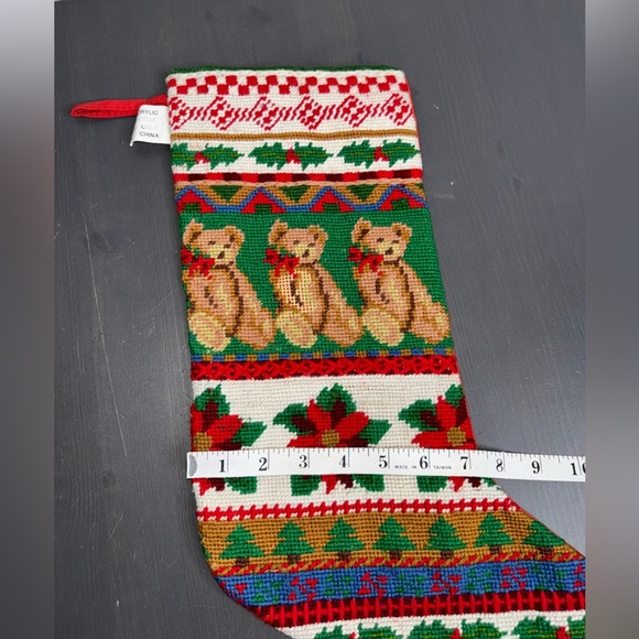 Christmas stocking embroidered handmade Teddy bears - Picture 6 of 6